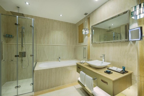 Wyndham Doha West Bay image 42
